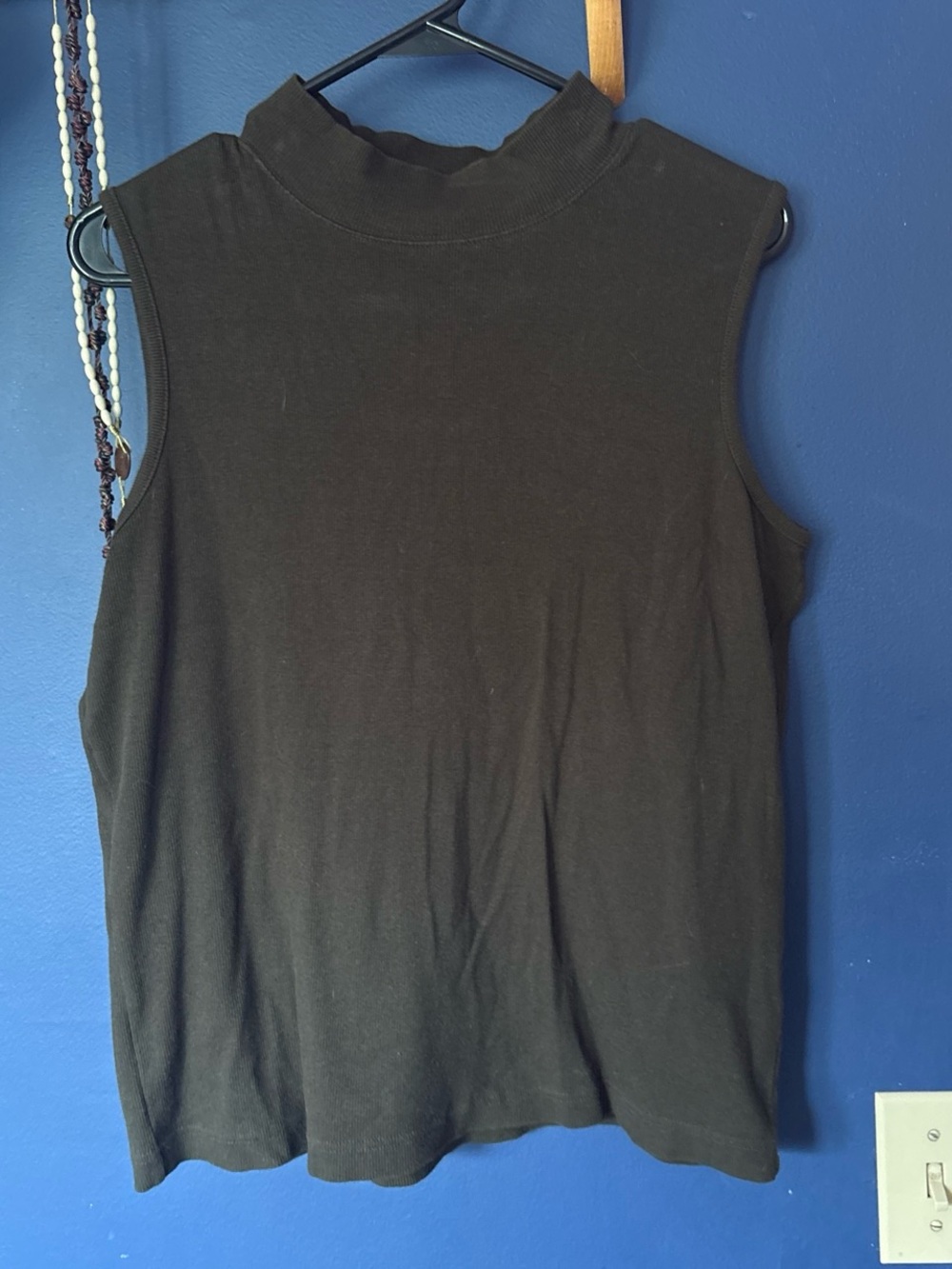 Christopher & Banks Green Sleeveless Mock Neck Tank